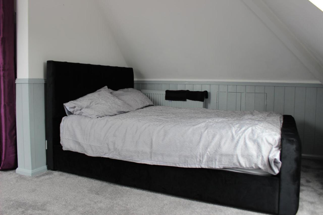נונאיטון Modern Spacious House - Sleeps 16, Free Parking, Sun Terrace מראה חיצוני תמונה