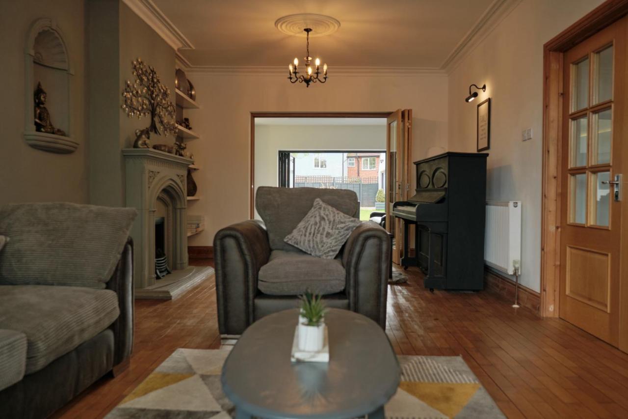 נונאיטון Modern Spacious House - Sleeps 16, Free Parking, Sun Terrace מראה חיצוני תמונה